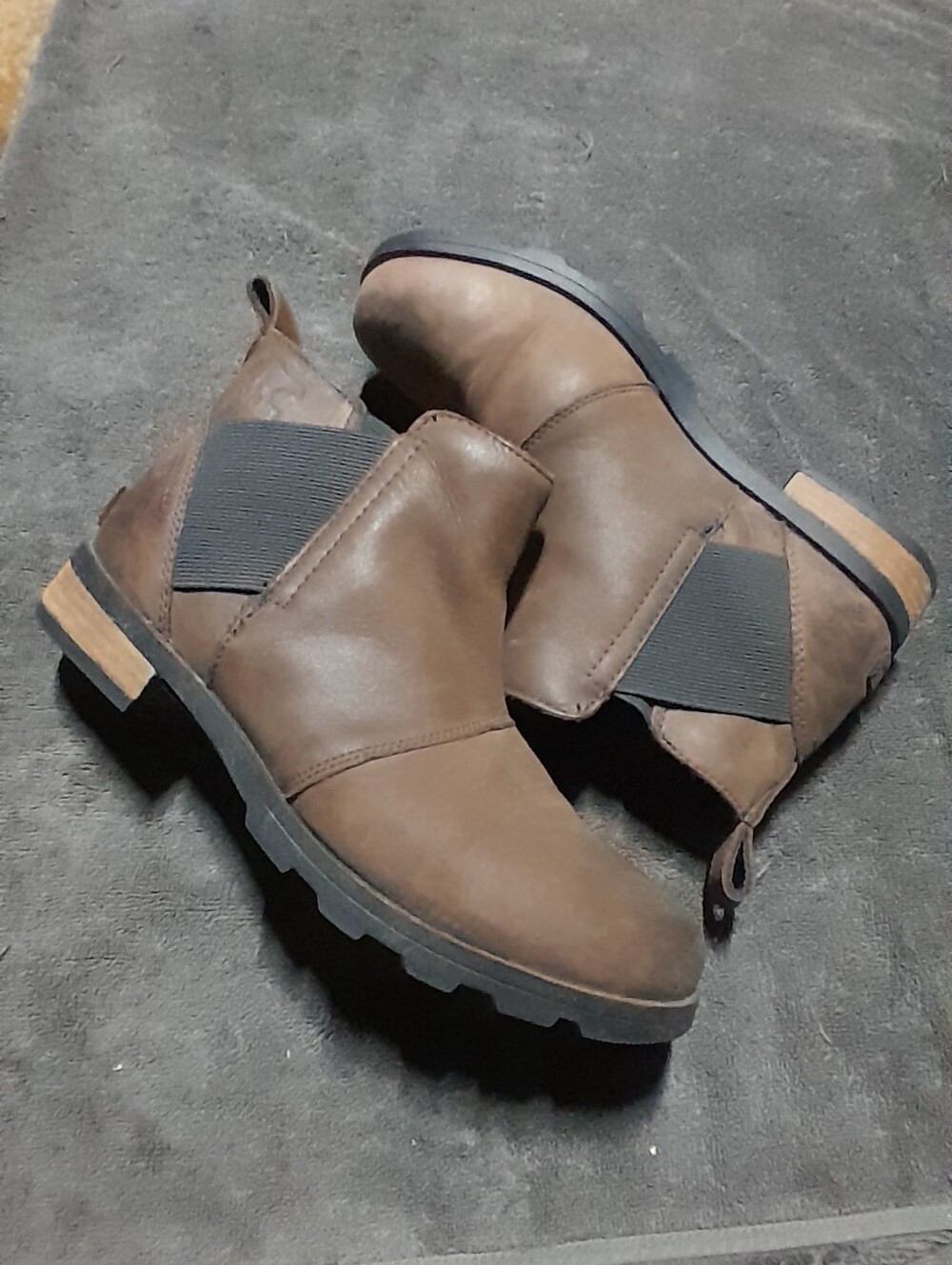 Women Brown Chelsea-Style Ankle Boots